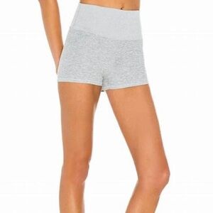 ALO Yoga Alosoft Aura Short Grey XS